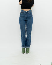 Load image into Gallery viewer, Vintage x TOMMY HILFIGER Mid-wash Denim (XS)