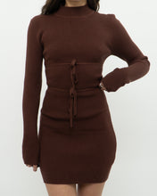 Load image into Gallery viewer, Modern x Open-Back Brown Fine Knit Dress (XS, S)