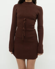 Load image into Gallery viewer, Modern x Open-Back Brown Fine Knit Dress (XS, S)