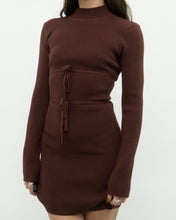 Load image into Gallery viewer, Modern x Open-Back Brown Fine Knit Dress (XS, S)