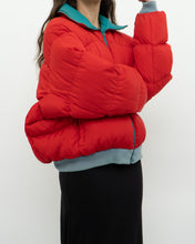 Load image into Gallery viewer, Vintage x Made in Korea x COLOMBIA Reversible Teal &amp; Red Puffer Jacket (M-XL)