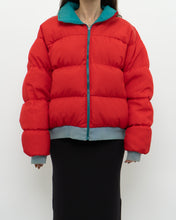 Load image into Gallery viewer, Vintage x Made in Korea x COLOMBIA Reversible Teal &amp; Red Puffer Jacket (M-XL)