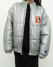 Load image into Gallery viewer, Vintage x STARTER x DENVER BRONCOS Silver Nylon Jacket (M, L)