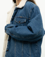 Load image into Gallery viewer, Vintage x Made in Canada x WRANGLER Fleece Lined Denim Jacket (S-L)