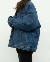 Load image into Gallery viewer, Vintage x Made in Canada x WRANGLER Fleece Lined Denim Jacket (S-L)