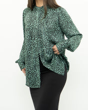 Load image into Gallery viewer, EQUIPMENT x Green Cheetah Blouse (XS, S)