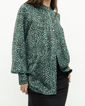 Load image into Gallery viewer, EQUIPMENT x Green Cheetah Blouse (XS, S)