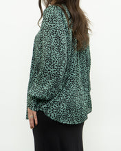 Load image into Gallery viewer, EQUIPMENT x Green Cheetah Blouse (XS, S)