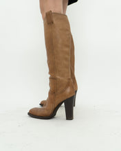 Load image into Gallery viewer, Vintage x Made in Italy x Camel leather Knee-high Boot (8-9)