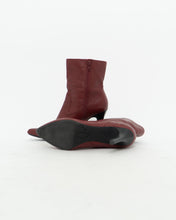 Load image into Gallery viewer, Vintage x Nine West Burgundy Leather Heeled Boots (7.5, 8)