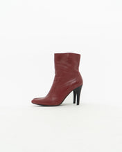 Load image into Gallery viewer, Vintage x Nine West Burgundy Leather Heeled Boots (7.5, 8)