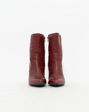 Load image into Gallery viewer, Vintage x Nine West Burgundy Leather Heeled Boots (7.5, 8)