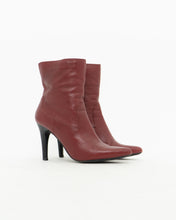 Load image into Gallery viewer, Vintage x Nine West Burgundy Leather Heeled Boots (7.5, 8)