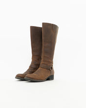 Load image into Gallery viewer, Vintage x Tall Brown Leather Boots (8-8.5W)