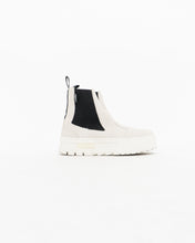 Load image into Gallery viewer, PUMA x Suede Platform Slip On Boots (7.5, 8)