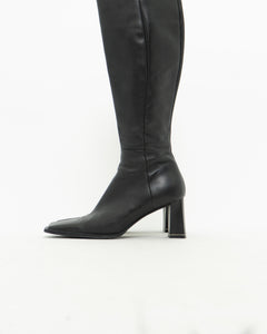 Vintage x Tall Black Leather Boots (8)