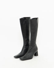 Load image into Gallery viewer, Vintage x Tall Black Leather Boots (8)