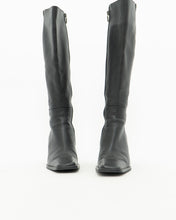 Load image into Gallery viewer, Vintage x Tall Black Leather Boots (8)