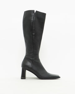 Vintage x Tall Black Leather Boots (8)