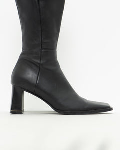 Vintage x Tall Black Leather Boots (8)