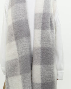 Modern x Ultra Soft White, Purple Scarf