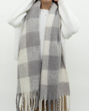 Load image into Gallery viewer, Modern x Ultra Soft White, Purple Scarf