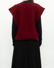 Load image into Gallery viewer, Vintage x Handmade Chunky Reed Knit Vest (M, L)