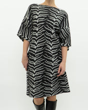 Load image into Gallery viewer, Vintage x Made in Canada x Knit Zebra Dress (XS-M)