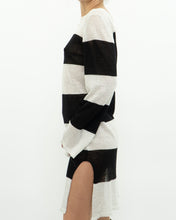 Load image into Gallery viewer, Vintage x Black, White Striped Shimmer Loose-fit Dress (XS-L)