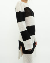 Load image into Gallery viewer, Vintage x Black, White Striped Shimmer Loose-fit Dress (XS-L)