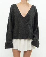 Load image into Gallery viewer, Modern x PIECES Alpaca-blend Grey Knit Cardigan (S-XL)