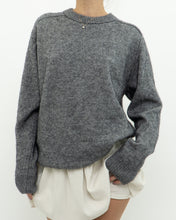 Load image into Gallery viewer, Modern x Grey Wool Soft Oversized Knit Sweater (XS-L)