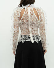 Load image into Gallery viewer, SELF PORTRAIT x Deadstock Cream Lace Blouse (XS, S)