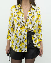 Load image into Gallery viewer, L&#39;AGENCE x Lemon Silk Blouse (XS, S)