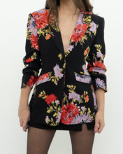 Load image into Gallery viewer, CINQ A SEPT x Black Floral Blazer (XS, S)