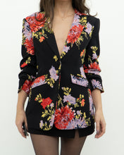 Load image into Gallery viewer, CINQ A SEPT x Black Floral Blazer (XS, S)