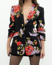 Load image into Gallery viewer, CINQ A SEPT x Black Floral Blazer (XS, S)