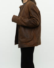 Load image into Gallery viewer, Vintage x Made in Pakistan x Distressed Brown Leather Jacket (S, M)