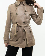 Load image into Gallery viewer, Vintage x BURBERRY BRIT x Lined Beige Faded Leather Jacket (XS, S)