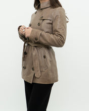 Load image into Gallery viewer, Vintage x BURBERRY BRIT x Lined Beige Faded Leather Jacket (XS, S)