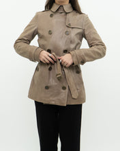 Load image into Gallery viewer, Vintage x BURBERRY BRIT x Lined Beige Faded Leather Jacket (XS, S)