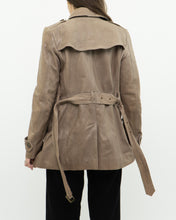 Load image into Gallery viewer, Vintage x BURBERRY BRIT x Lined Beige Faded Leather Jacket (XS, S)