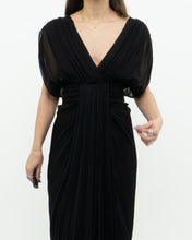 Load image into Gallery viewer, DIANE VON FURSTENBERG x Black Silk Dress (M)