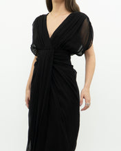 Load image into Gallery viewer, DIANE VON FURSTENBERG x Black Silk Dress (M)