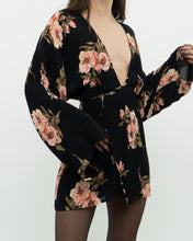 Load image into Gallery viewer, REFORMATION x black floral mini dress (XS, S)