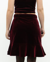 Load image into Gallery viewer, SELF PORTRAIT x Deadstock Red Velvet Frilly Skirt (XS, S)