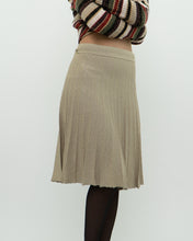 Load image into Gallery viewer, Vintage x ZARA Gold Shimmer Skirt/Dress (M)