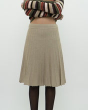 Load image into Gallery viewer, Vintage x ZARA Gold Shimmer Skirt/Dress (M)