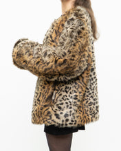 Load image into Gallery viewer, Vintage x REGAL FURS Faux Fur Cheetah Jacket (S-XL)