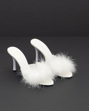 Load image into Gallery viewer, Vintage x La Senza White Feather Stilettos (8.5, 9)